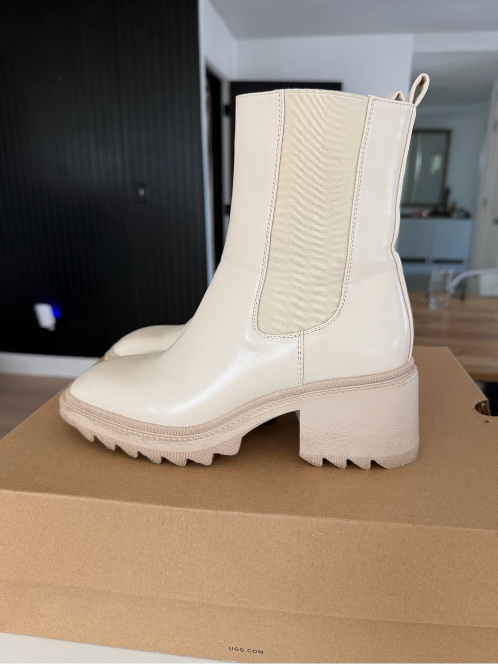 Womens Cream Chunky Chelsea Boot